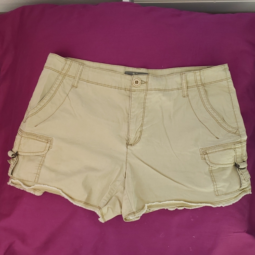 Natural Reflections Khaki Cargo Short Shorts 12